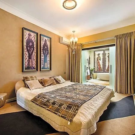 Olhos De Agua Sleeps 16 Pool Air Con Wifi Olhos de Agua (Albufeira)