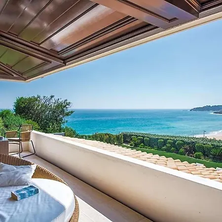 Olhos De Agua Sleeps 16 Pool Air Con Wifi Olhos de Agua (Albufeira)