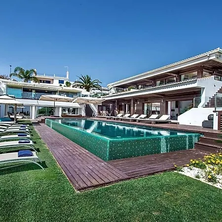 Olhos De Agua Sleeps 16 Pool Air Con Wifi Olhos de Agua (Albufeira)