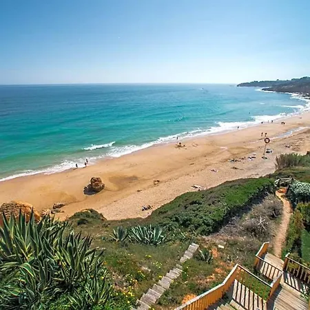 Olhos De Agua Sleeps 16 Pool Air Con Wifi *
