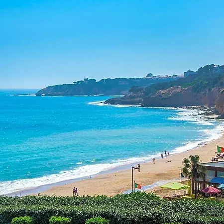 Olhos De Agua Sleeps 16 Pool Air Con Wifi Olhos de Agua (Albufeira)
